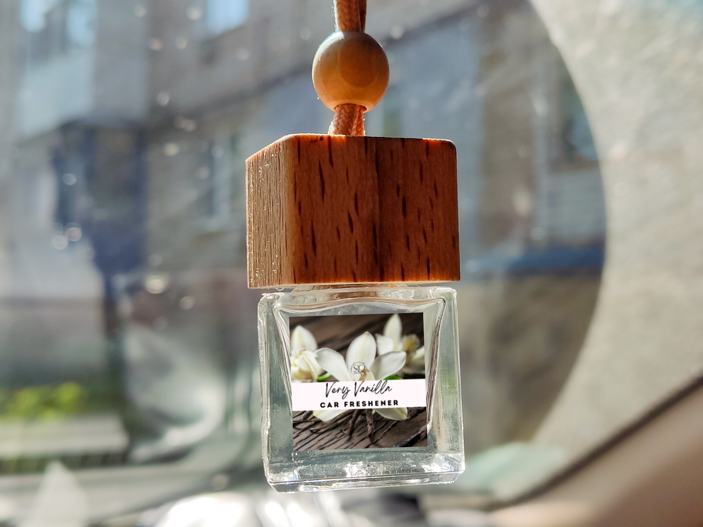 Clean & Fresh Hanging Car Freshener Collection – Crisp Linen, Cotton & Ocean Breeze Aromas