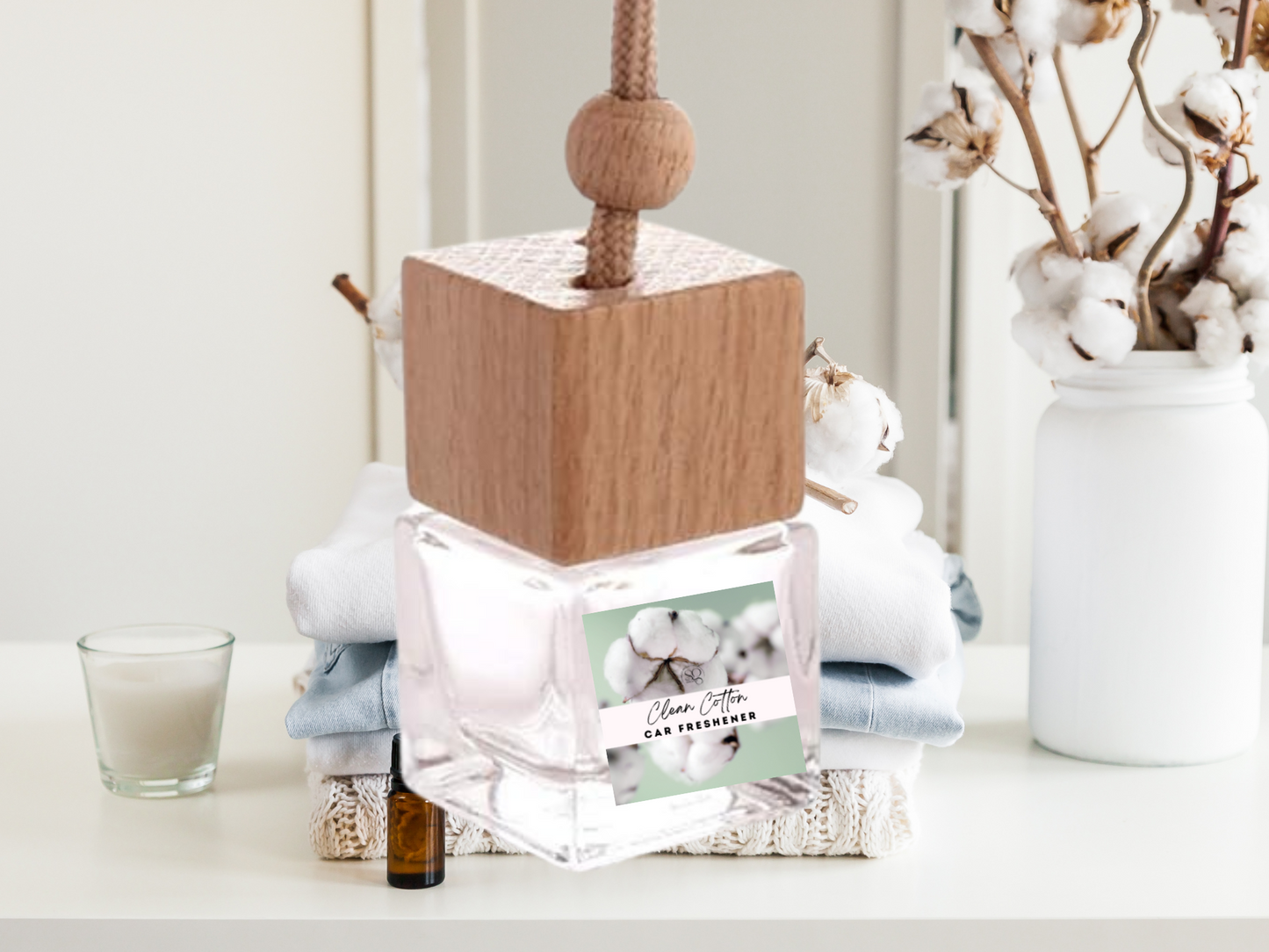 Clean & Fresh Hanging Car Freshener Collection – Crisp Linen, Cotton & Ocean Breeze Aromas