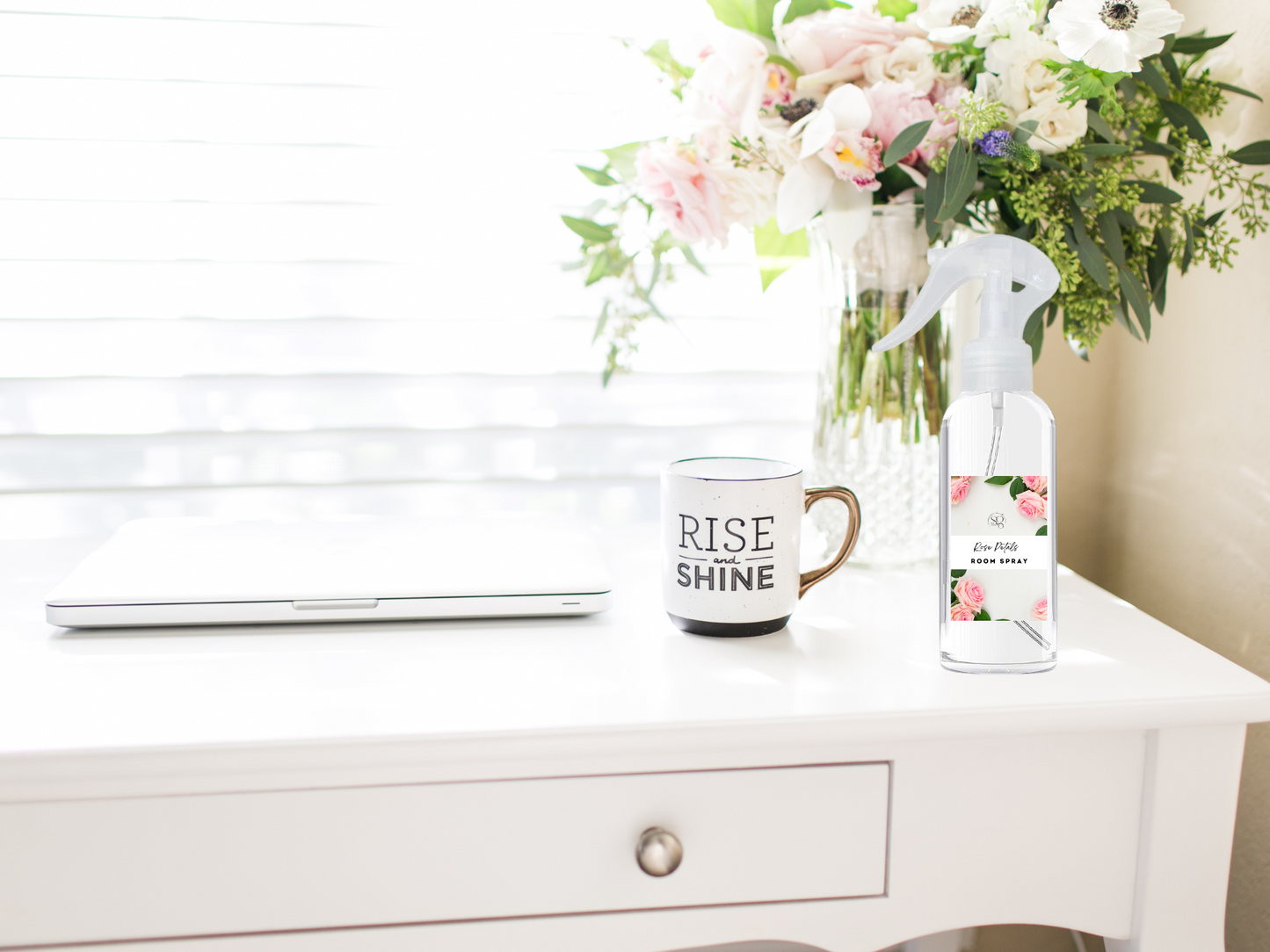 Floral & Feminine Room and Linen Spray Collection – Soft, Romantic Botanicals